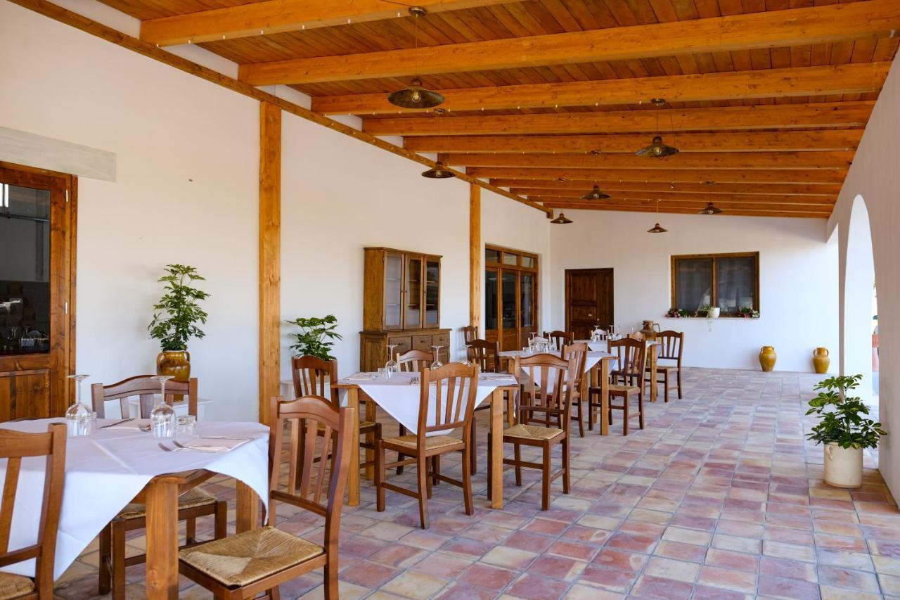 Masseria Crocco Montalbano Ionico Exteriör bild